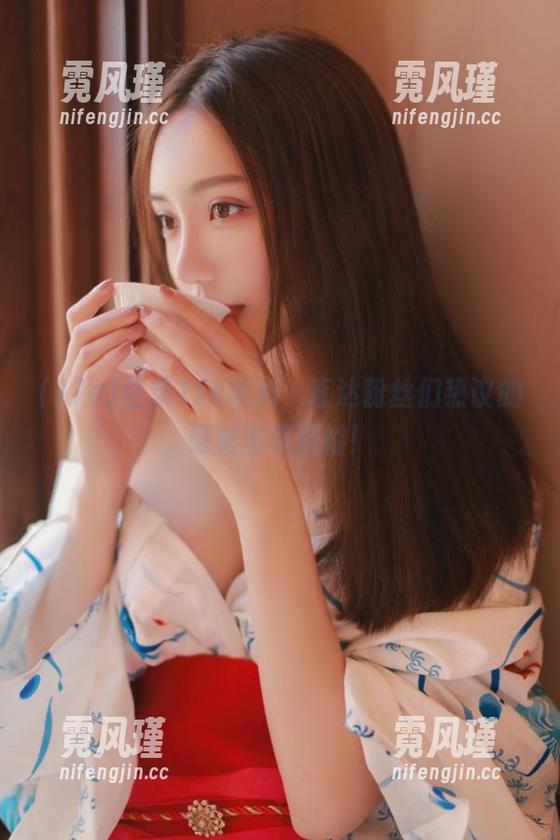 17c 登录17c黑料,直达粉丝们热议的隐秘黑幕探讨!
