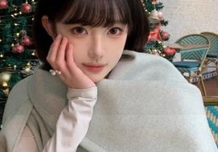 17c吃瓜官网：免费提供精彩瓜闻，尽享八卦天下的闲暇乐趣！