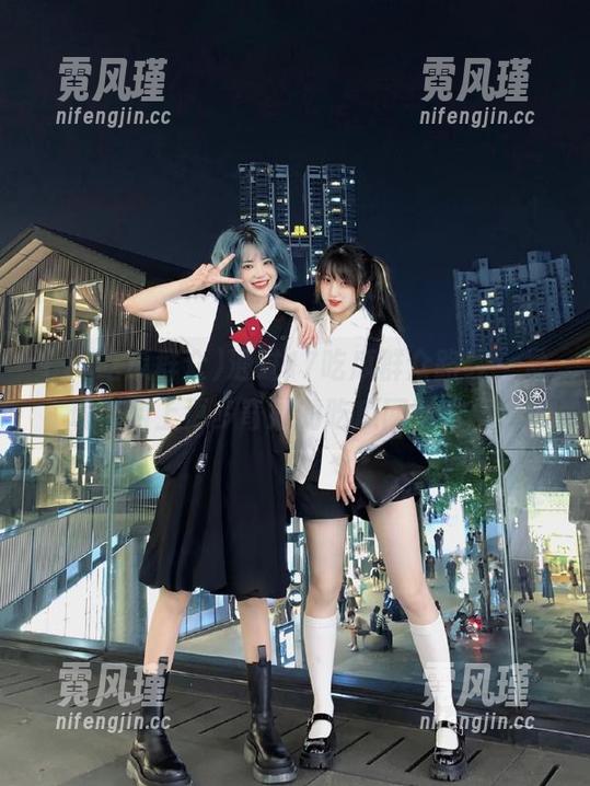 17吃瓜群众 通过17吃瓜群众路线,发现官网上更多奇妙的吃瓜网页乐趣!