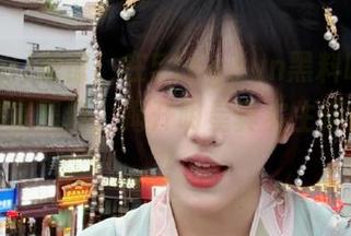 震惊！在51cg.fun黑料吃瓜网观看独家黑料，揭开明星真实生活的面纱！