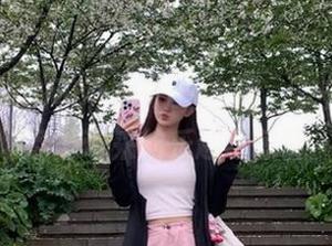 访问51cgfun官网，享受吃瓜类话题带来的乐趣与惊喜