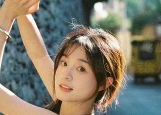 安卓用户必备：“51吃瓜群”让你轻松获取最新吃瓜资讯与娱乐八卦！