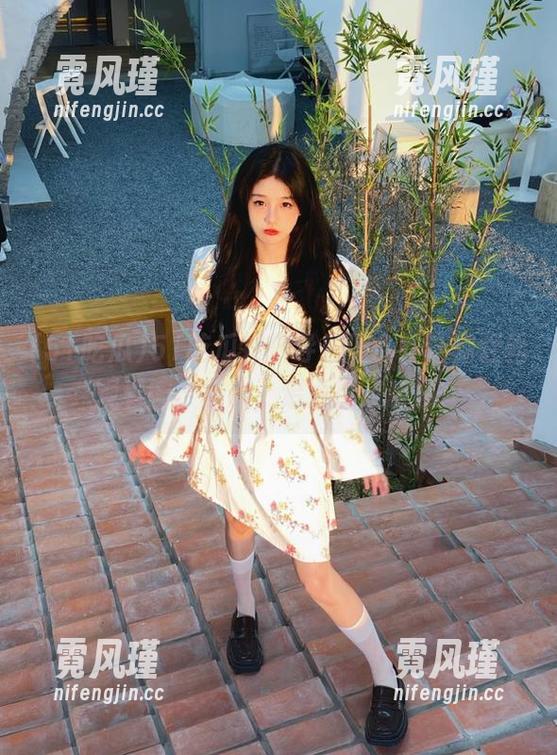 51吃瓜提供导航服务，让你轻松观看国产黑料，追逐热点话题！