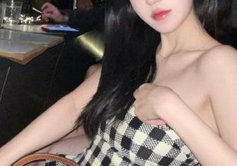 在91cg06.com上观看独特的吃瓜故事，轻松下载让你随时回味无穷！