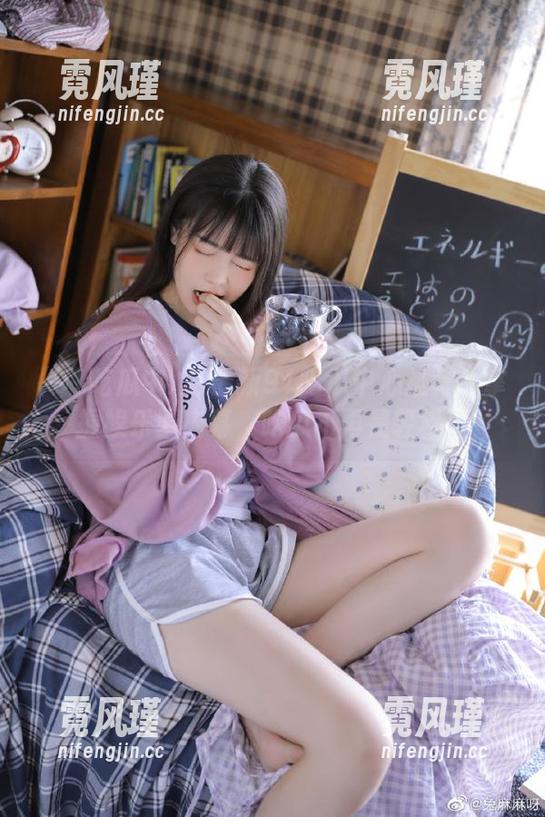 最新91吃瓜中心推荐：掌握娱乐圈内幕，吃瓜不再是轻松事