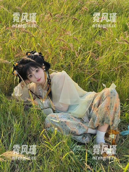 通过zztt01网站获取最新的吃瓜八卦，成为朋友圈的焦点