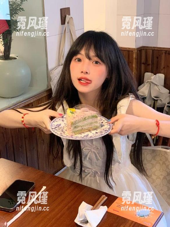 九一黑料 在九一黑料吃瓜网上,畅享不停更新的网页黑料资讯