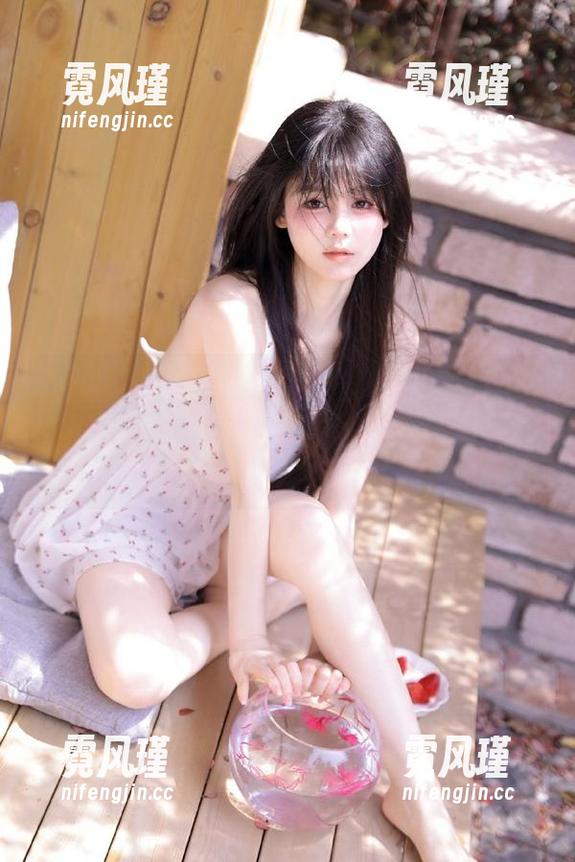 玩转生活，免费吃瓜苹果版帮你每日更新最新吃瓜资讯，一起来看看吧！