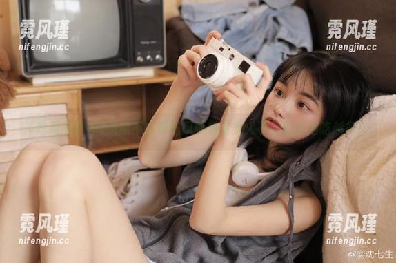 吃瓜不打烊吃瓜更新电光火石，瓜却越吃越多！
