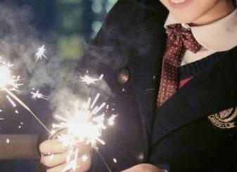 即刻加入吃瓜不打烊吃瓜，享受永不迷路的欢乐体验