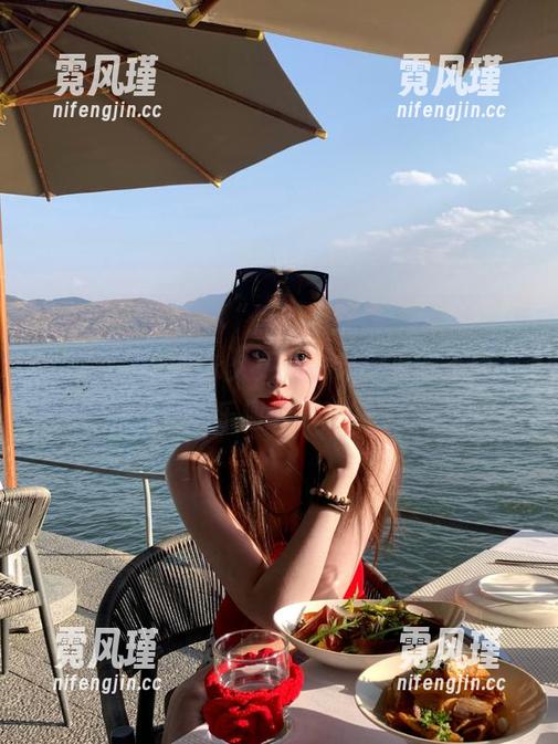 与“黑料不打烊,万里长征传”一起，享受永久更新，让你瓜吃不停，乐趣无穷！