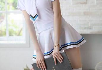 加入我们吧，黑料传送门不迷路，吃瓜人必看的热辣首页等你探索！