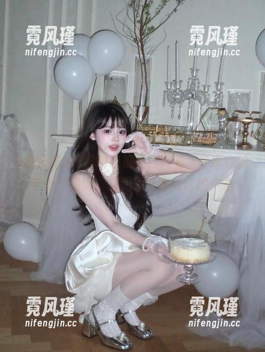 黑料吃瓜在线观看，分享你的看法与评论，成为娱乐圈讨论的中心