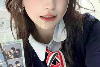 首页推介：黑料吃瓜网址，解锁明星秘密，尽享独家八卦娱乐盛宴！