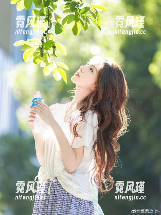 “黑料吃瓜网页版”带你进入八卦新世界，首页特色内容及网址公告！
