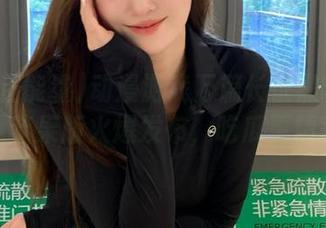 动漫游戏万篇长征黑料正能量苹果版火爆发布，吃瓜更精彩
