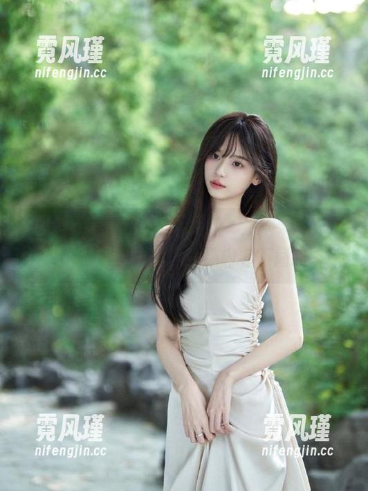 “黑料社不打烊”，苹果版在线推送吃瓜热闻，劲爆内容不间断